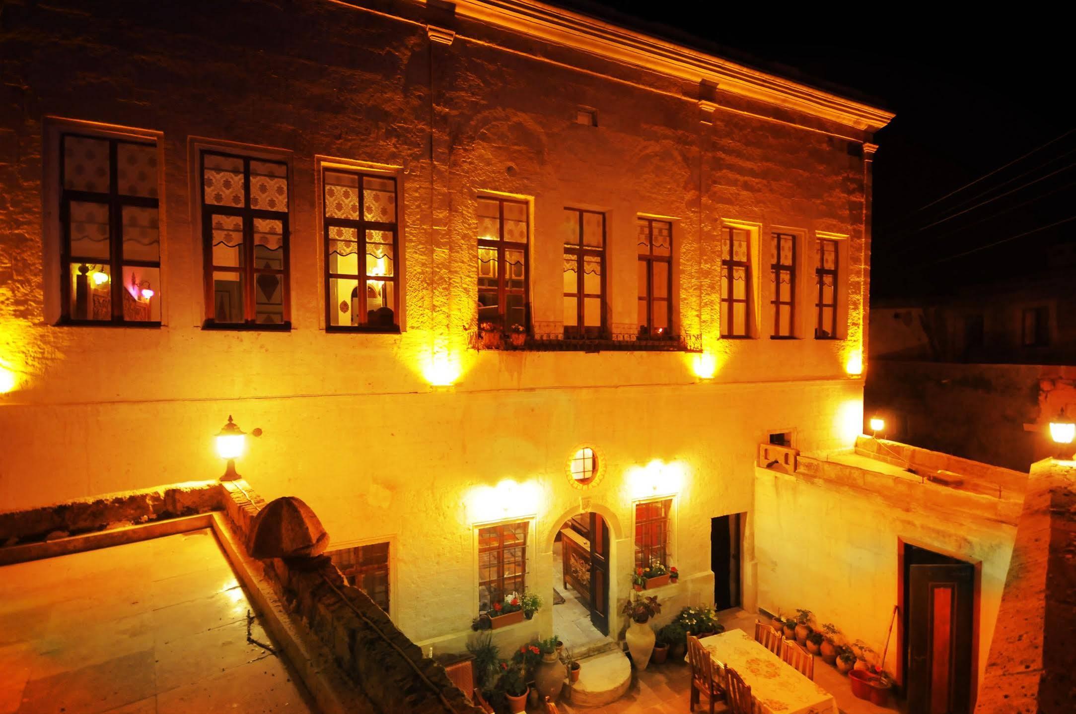 Kardesler Cave Hotel Ürgüp Ngoại thất bức ảnh